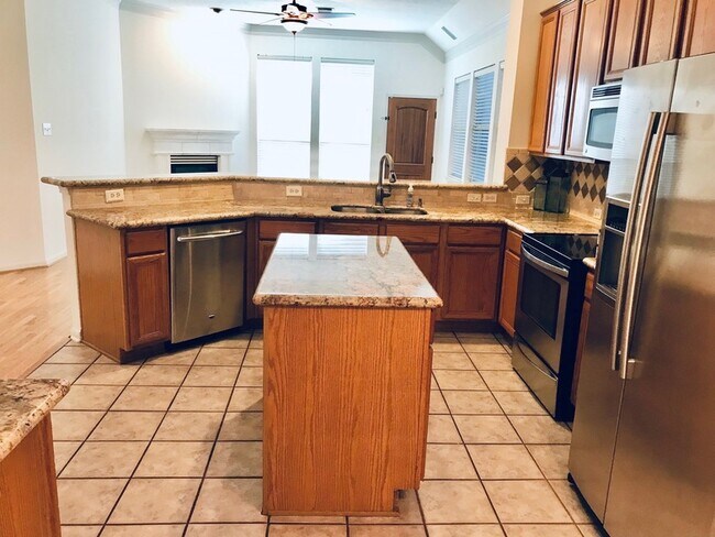 Building Photo - 9311 Cantata Ct