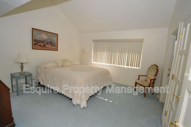 Building Photo - 31 Alviso Dr
