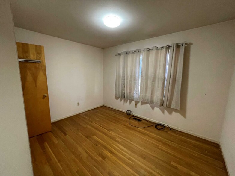 Building Photo - 9 Dinwiddie Pl