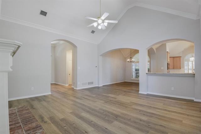 Building Photo - 1208 Crepe Myrtle Dr