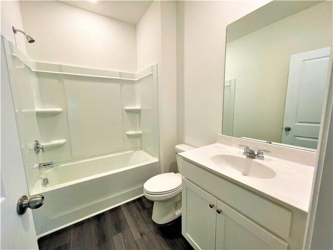 Building Photo - 270 Rivulet Dr