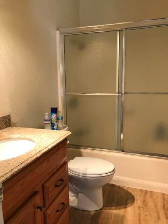 Building Photo - Aut10436/10438