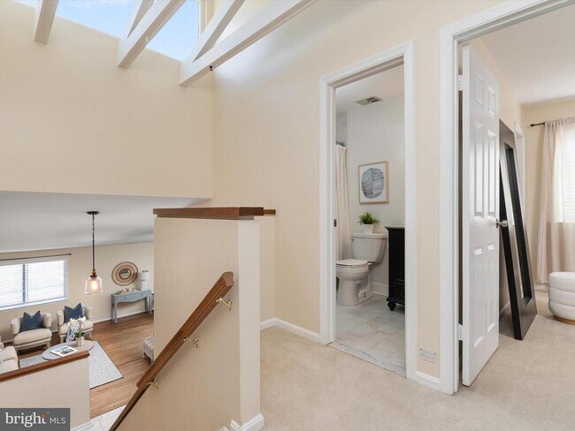 Building Photo - 1411 Stonecreek Rd