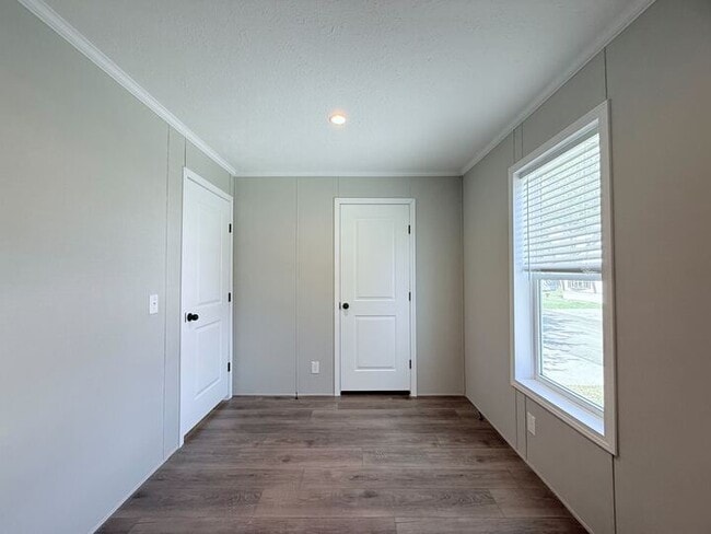 Building Photo - 52871 N Zacharias Ct