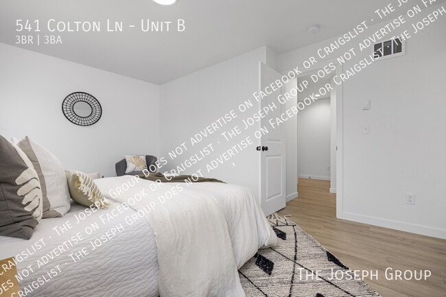 Building Photo - 541 Colton Ln