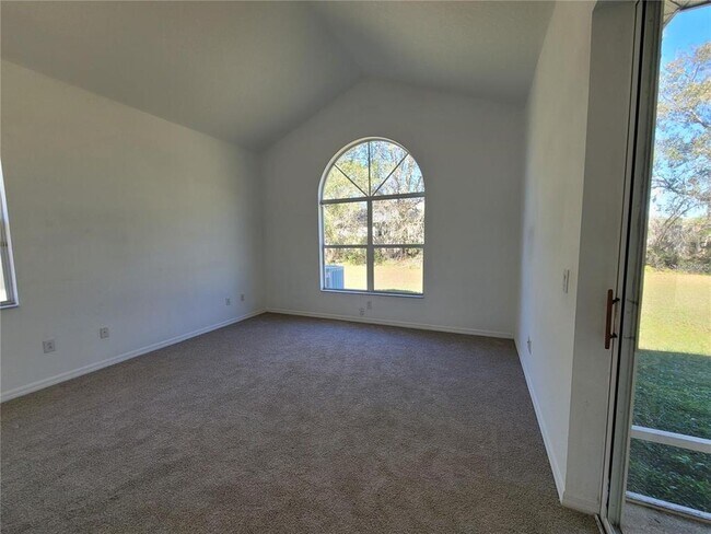 Building Photo - 30741 Pumpkin Ridge Dr