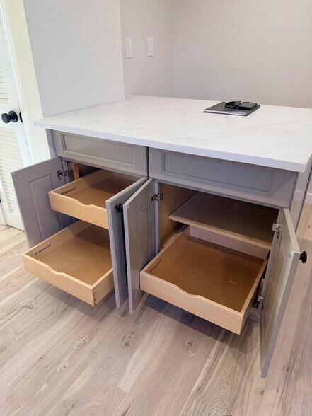 Building Photo - 261 Mount Auburn St