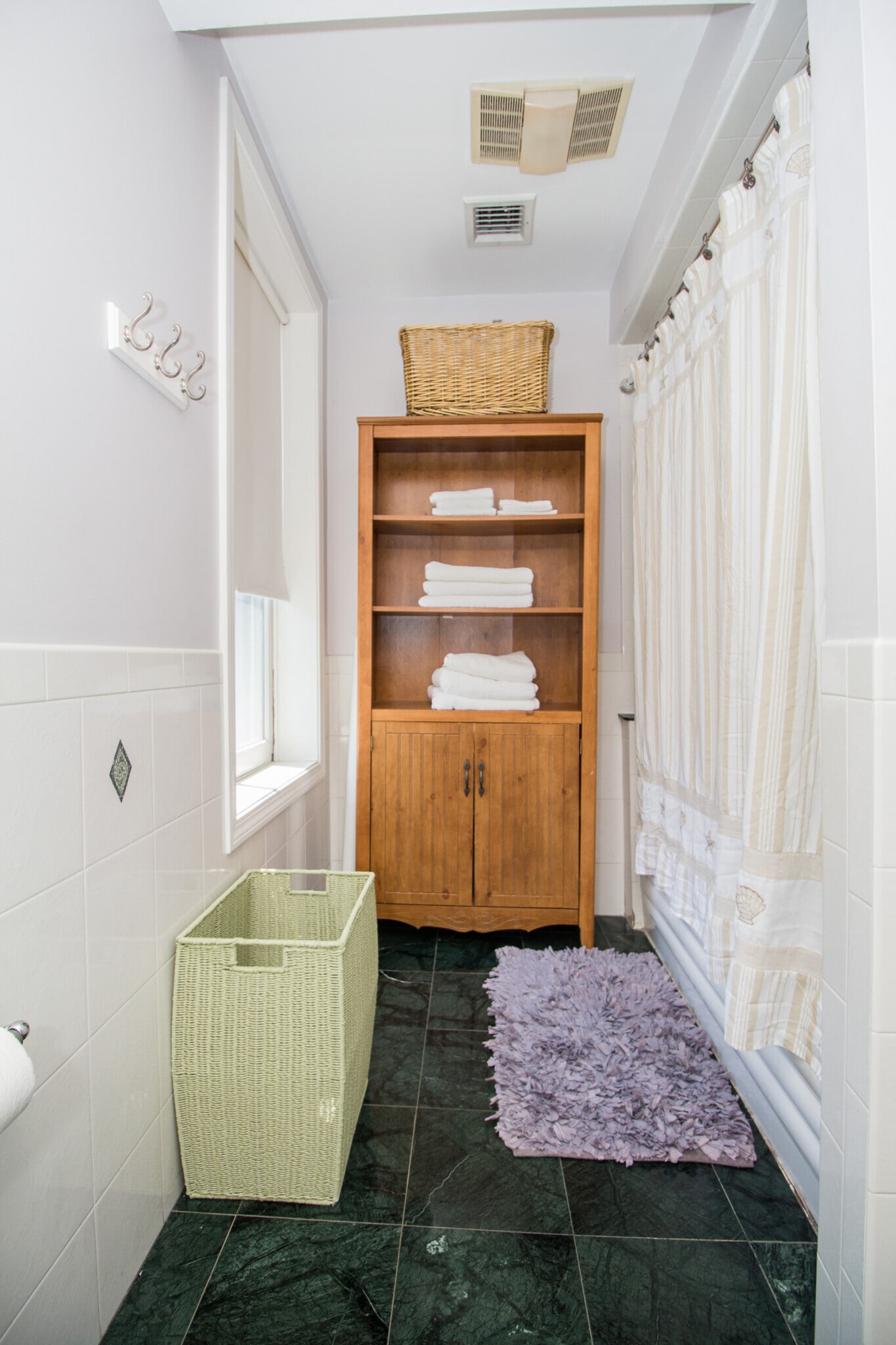 Building Photo - 8 Harvard St