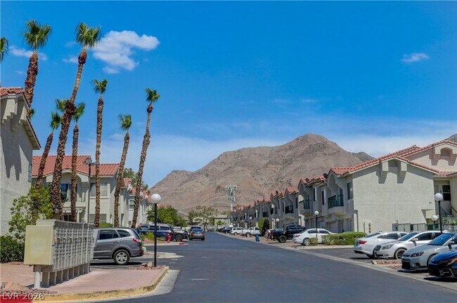 Building Photo - 6201 E Lake Mead Blvd