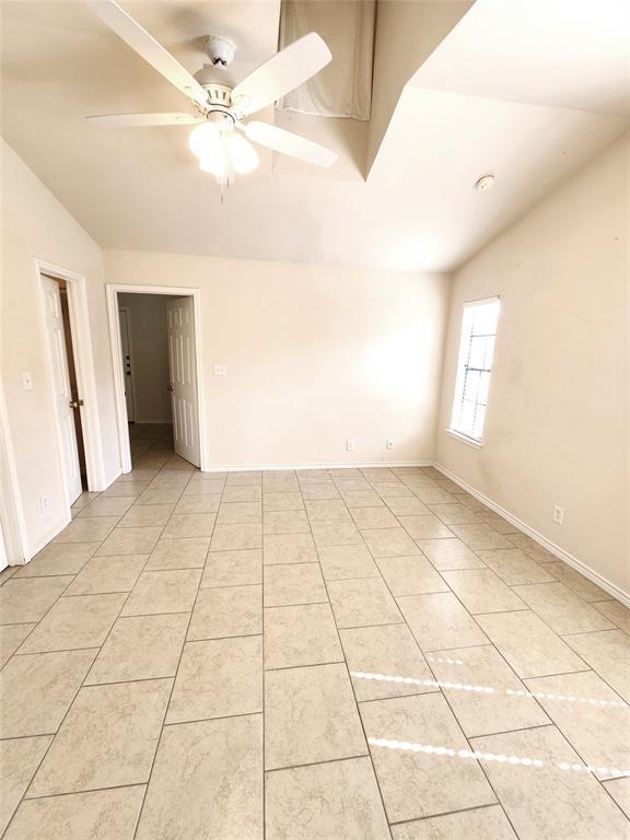 Building Photo - 9601 Amberglen Blvd