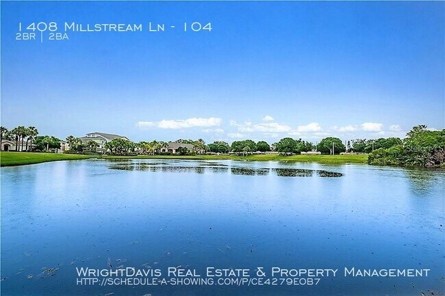 Building Photo - Lake Tiffany of Dunedin Offers 2/2!