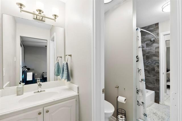 Building Photo - 4008 Sherry Ln