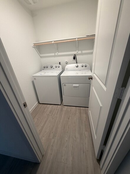 Building Photo - 6108 Bayberry Brk