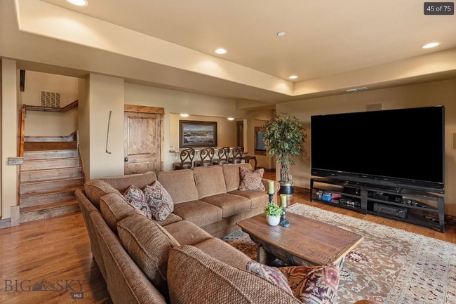 Building Photo - Executive Rental in Black Bull – Fully Fur...