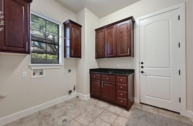 Building Photo - 1036 Liberty Park Dr