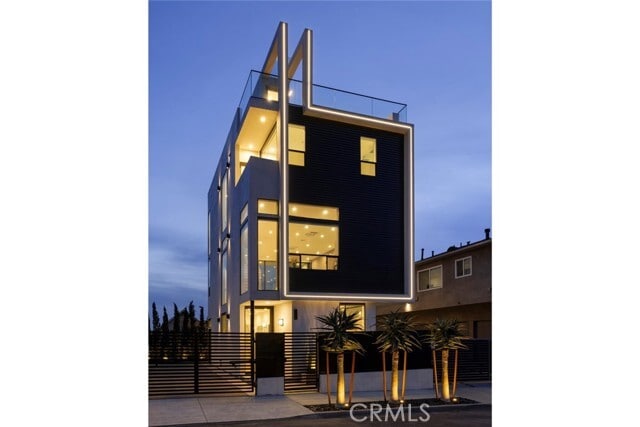 Building Photo - 3620 Ellsworth St