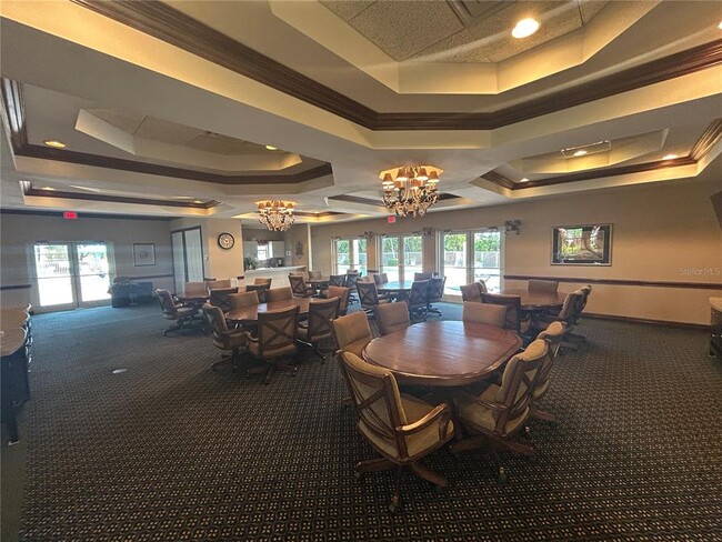 Building Photo - 255 West End Dr