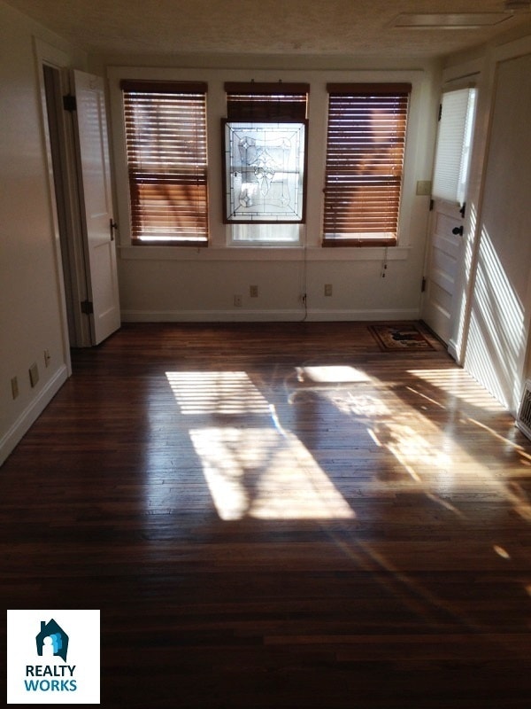 Building Photo - 3928 S 52nd St
