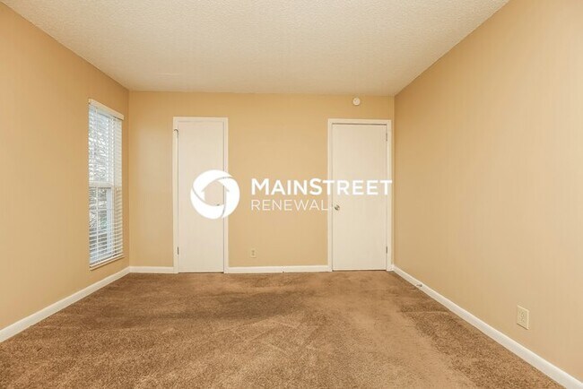 Building Photo - 3 Bedroom Pet-Friendly Home in Antioch, TN with Main Street Renewal
