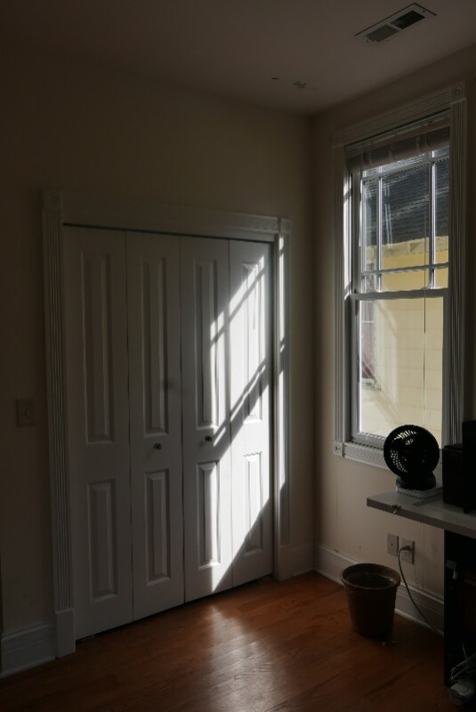 Building Photo - 1905 Oak St