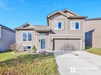 Building Photo - Cozy 3-Bedroom, 2-Bathroom Home! OPEN HOUSE, Wednesday 5/13/2026 4-5pm