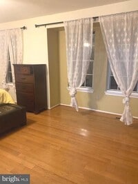 Building Photo - 14624 Monmouth Dr