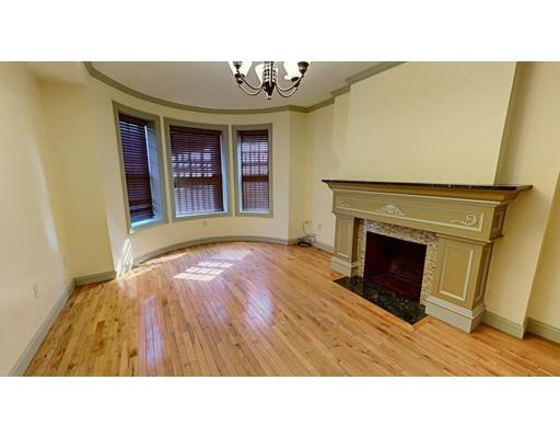 Building Photo - 531 Newbury St