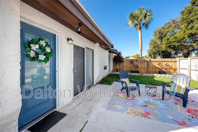 Building Photo - 2095 Sunset Point Rd