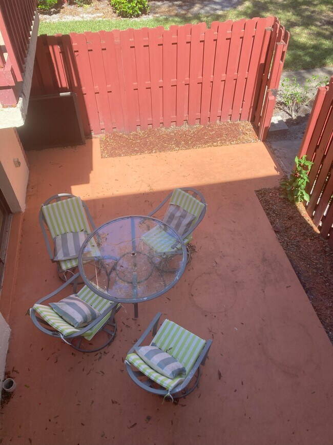 Building Photo - 46 Piney Branch Way