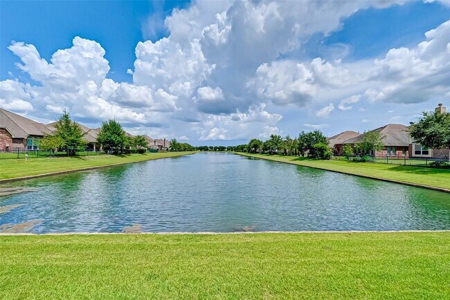 Building Photo - 11434 Elizabeth Brook Dr