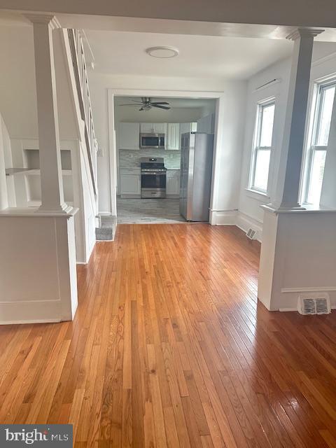 Building Photo - 340 Grand Ave