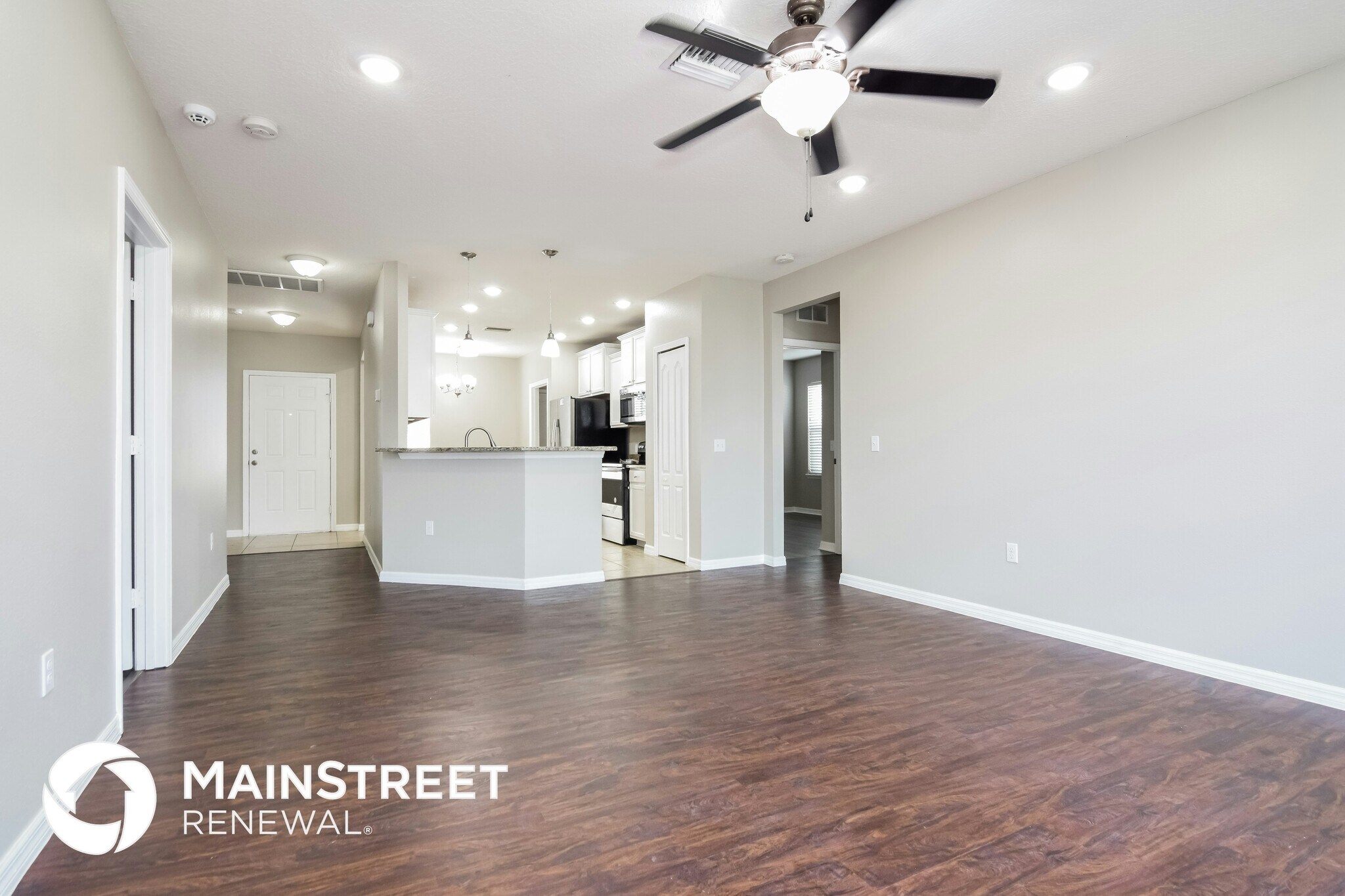 Building Photo - 6823 Glenbrook Dr