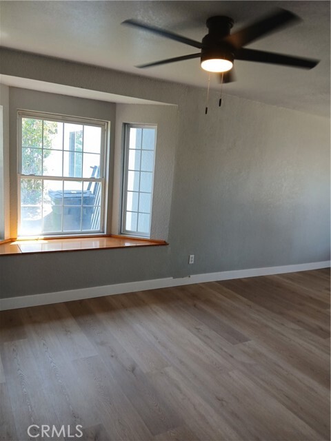 Building Photo - 30230 Swan Point Dr