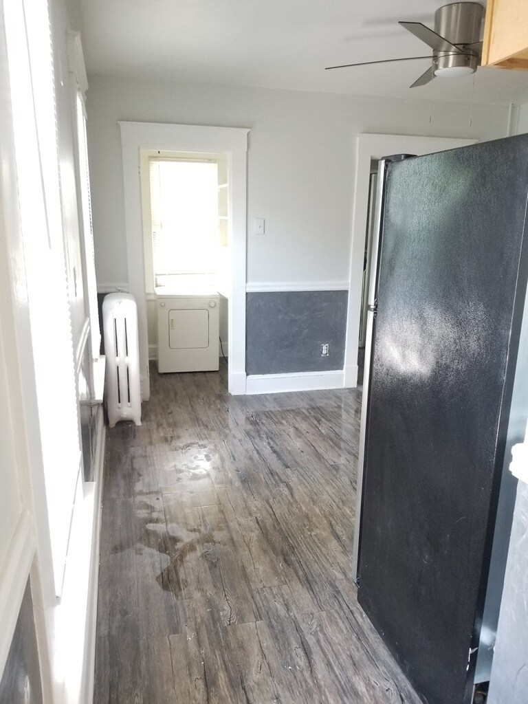 Building Photo - 365 Prospect Ave