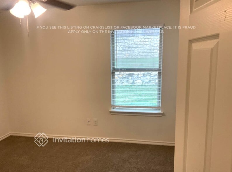 Building Photo - 4964 Galley Cir