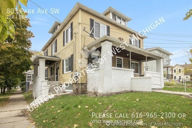 Primary Photo - 803 Park St SW