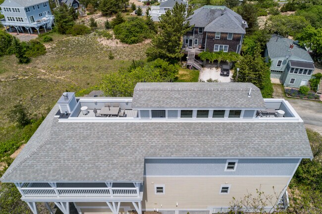 Building Photo - 13 Girard Way