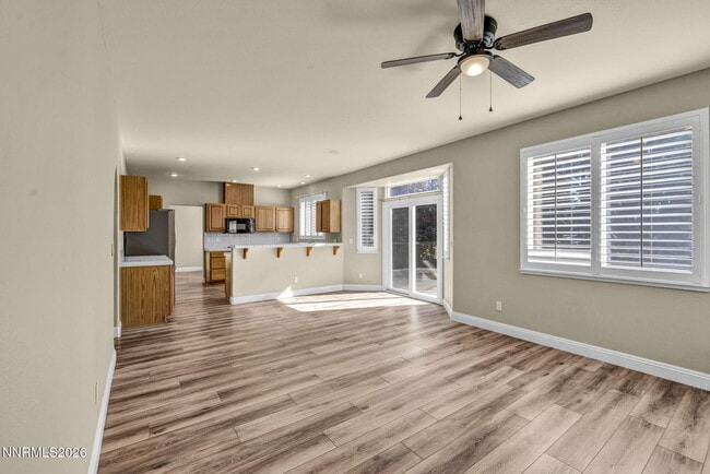 Building Photo - 6490 Brookview Cir