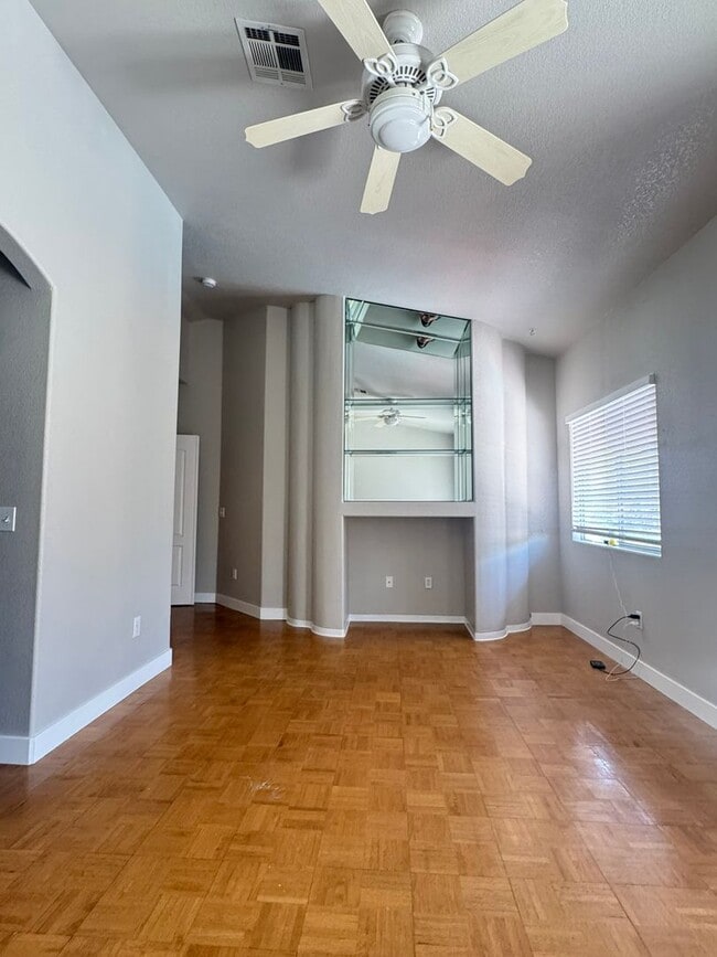 Building Photo - 4481 Tomer Ln