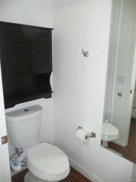 Building Photo - 2630 Dunstan Dr