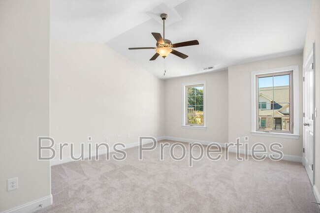 Building Photo - 4752 Willowstone Dr