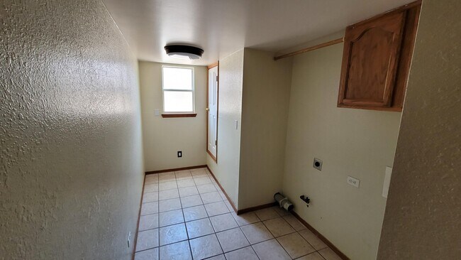 Building Photo - 12308 Jan Herring Way