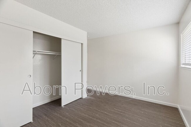 Building Photo - 2760 Coloma St