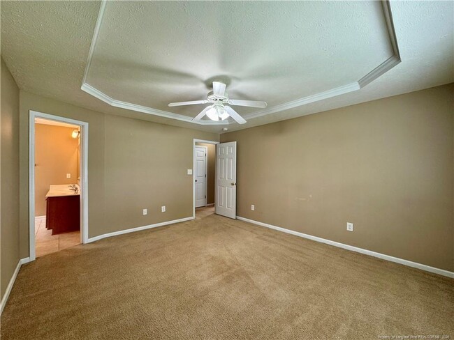 Building Photo - 227 Fairfield Cir