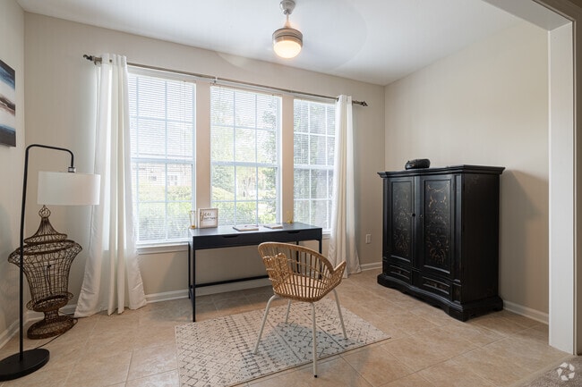 Interior Photo - Rice Creek