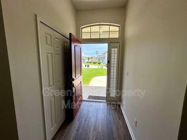 Building Photo - 412 La Reserve Cir