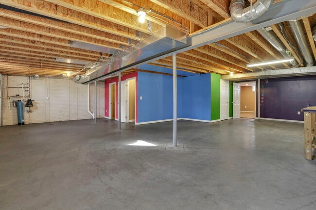 Building Photo - 8006 Caraway Ave