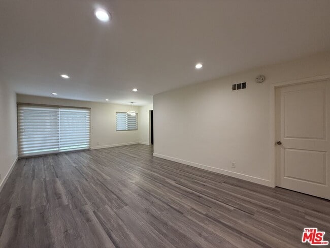 Building Photo - 1760 S Bentley Ave