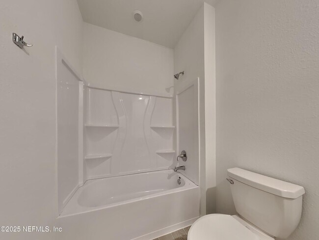 Building Photo - 9005 Latigo Ln