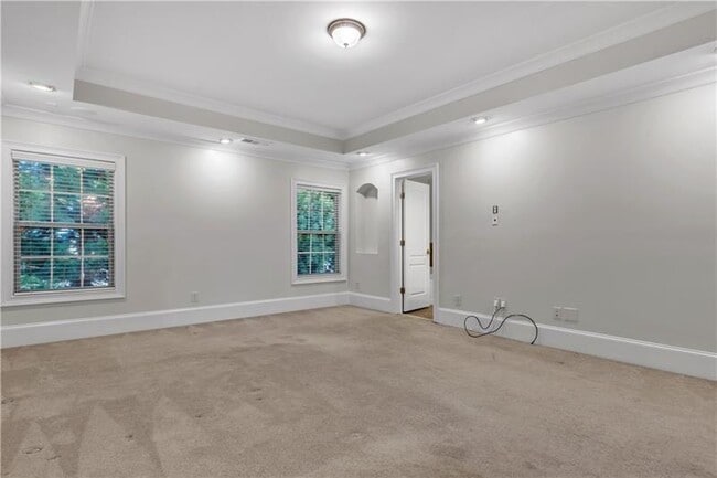 Building Photo - 2762 Durham Dr NE